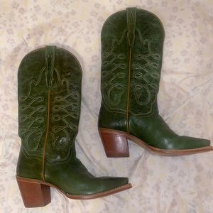 Dan Post Green Snip toe Boots.